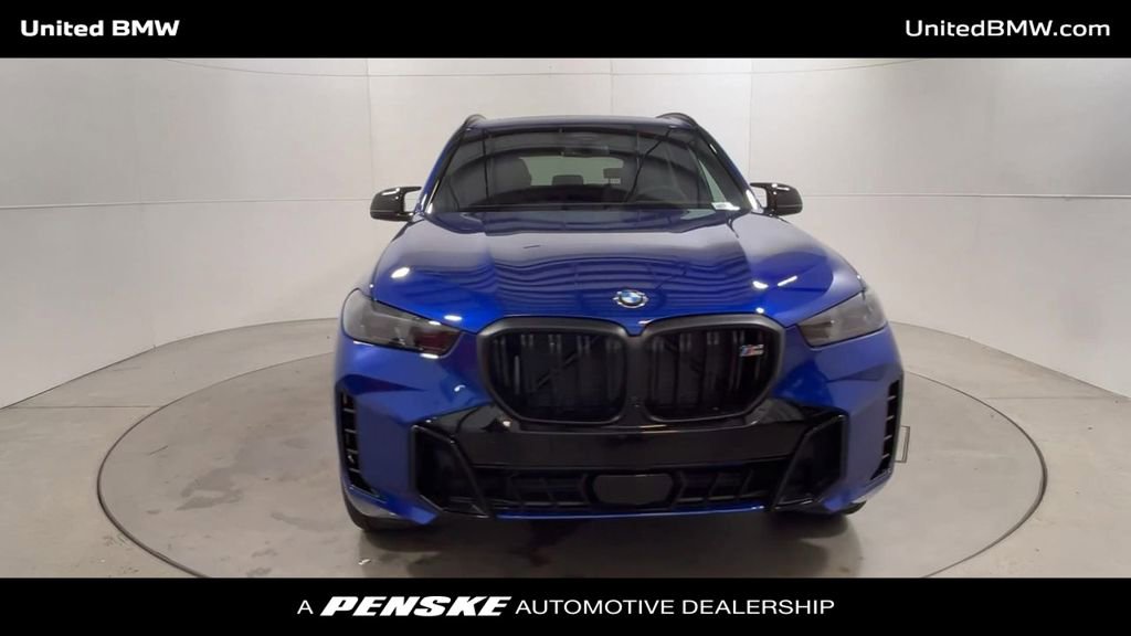 Used 2025 BMW X5 M60i w/ Executive Package image 3