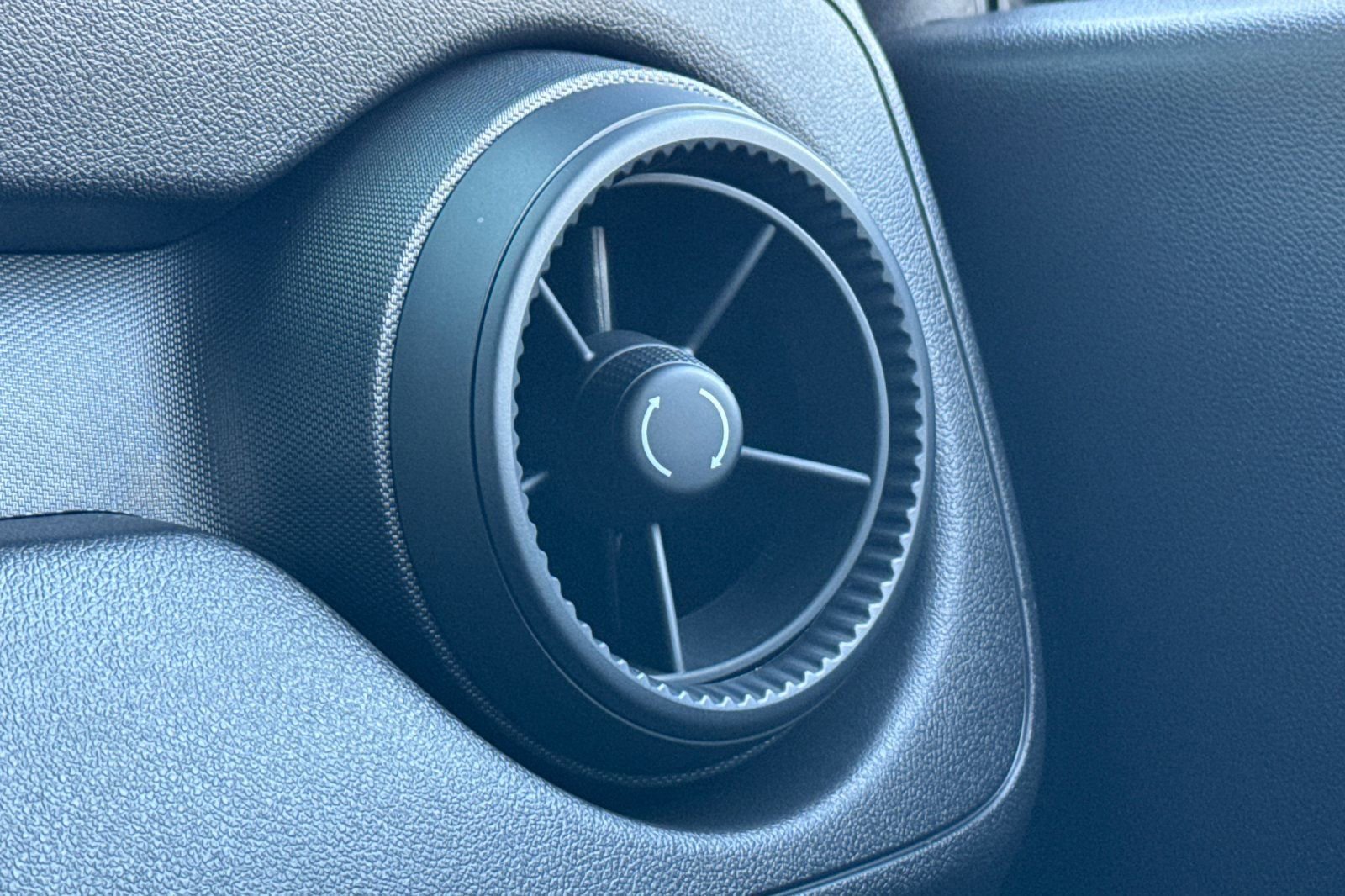 Used 2026 Chevrolet Colorado W/T w/ WT Convenience Package II image 29