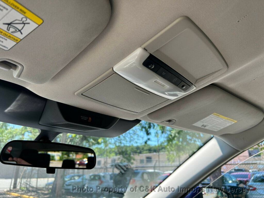 Used 2022 Nissan Pathfinder S AWD/4WD image 60
