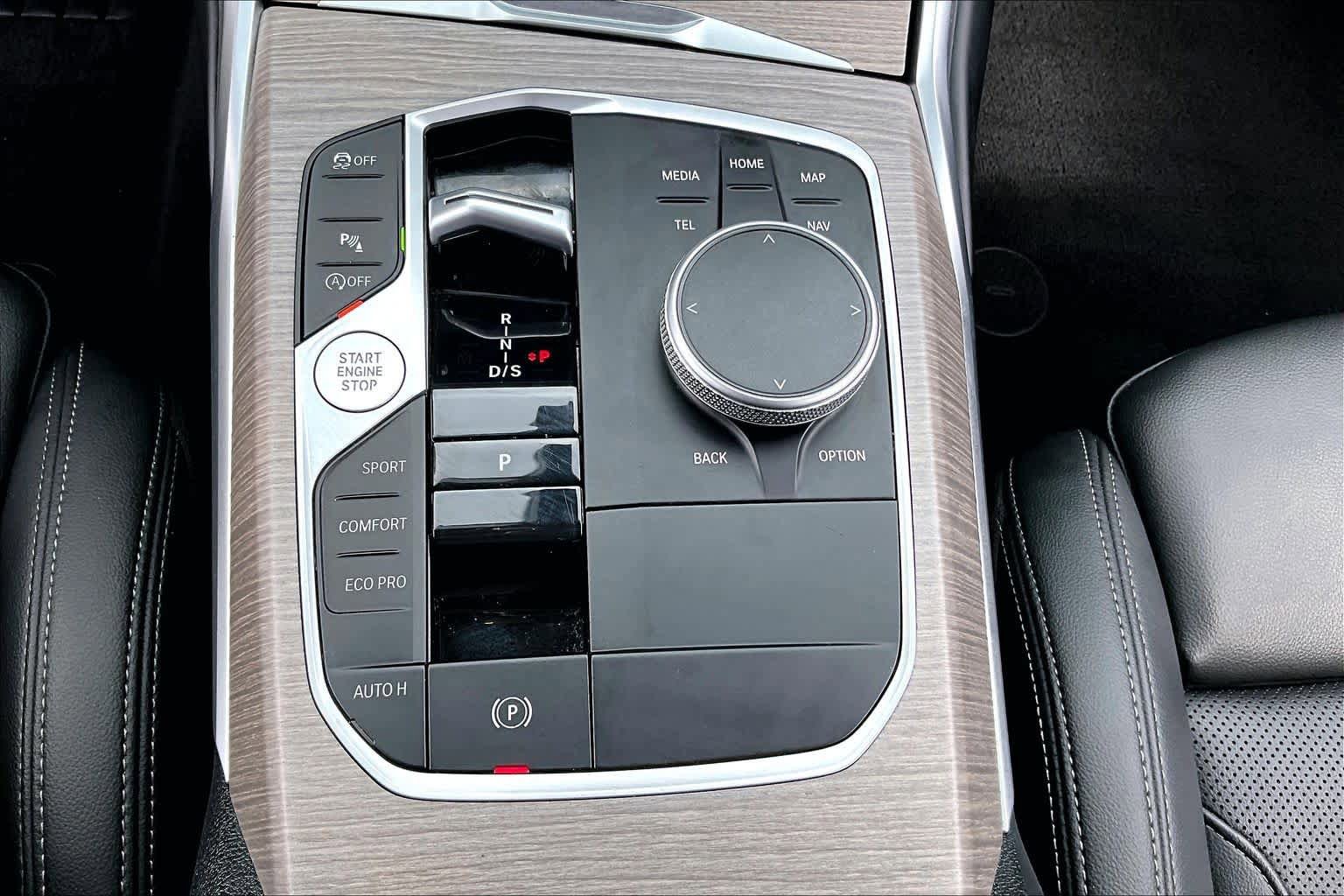 Used 2025 BMW 430i Coupe w/ Premium Package RWD image 31