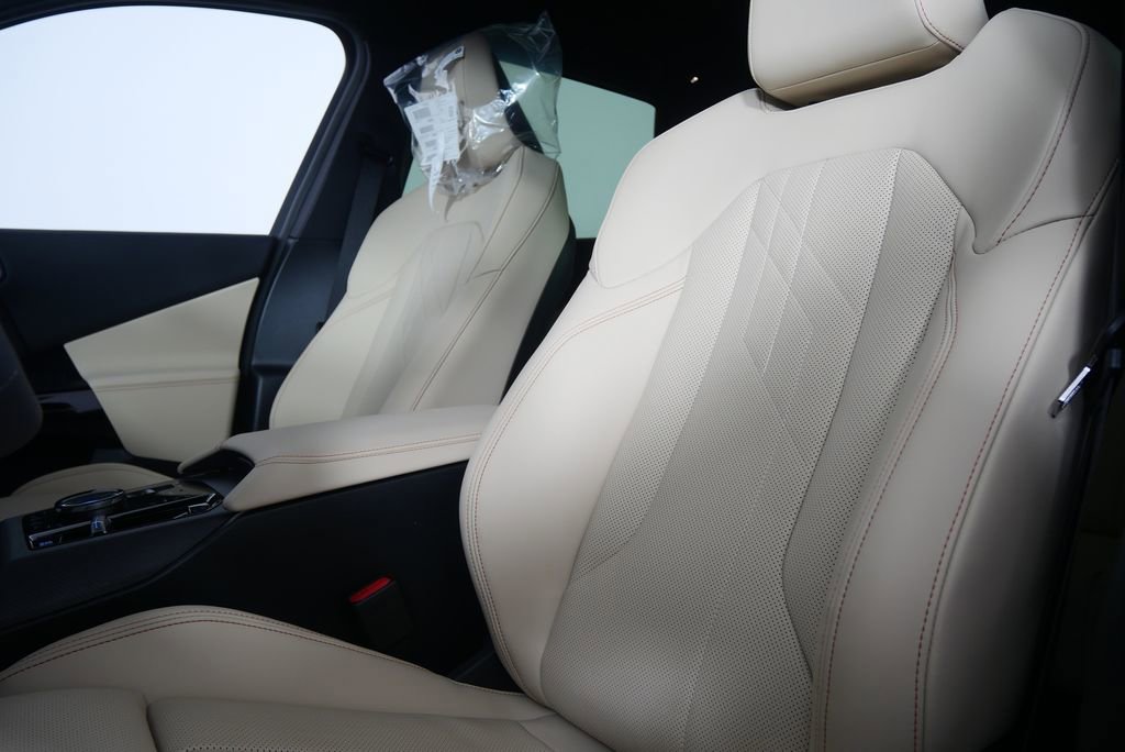 Used 2026 BMW X3 xDrive30 w/ Convenience Package image 11