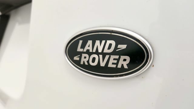 Used 2022 Land Rover Range Rover Velar R-Dynamic S AWD/4WD image 37