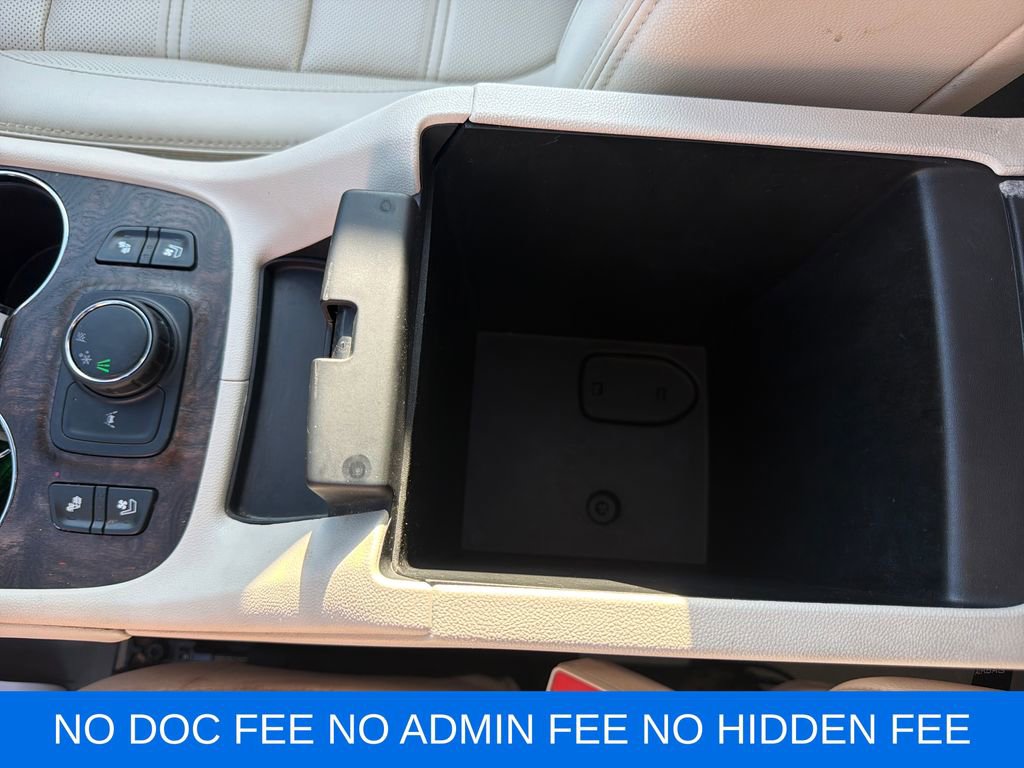 Used 2020 GMC Acadia Denali w/ LPO, Floor Liner Package FWD image 29
