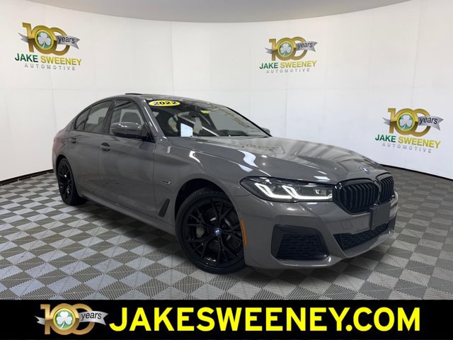 Used 2022 BMW 530e xDrive w/ Premium Package AWD/4WD image 1