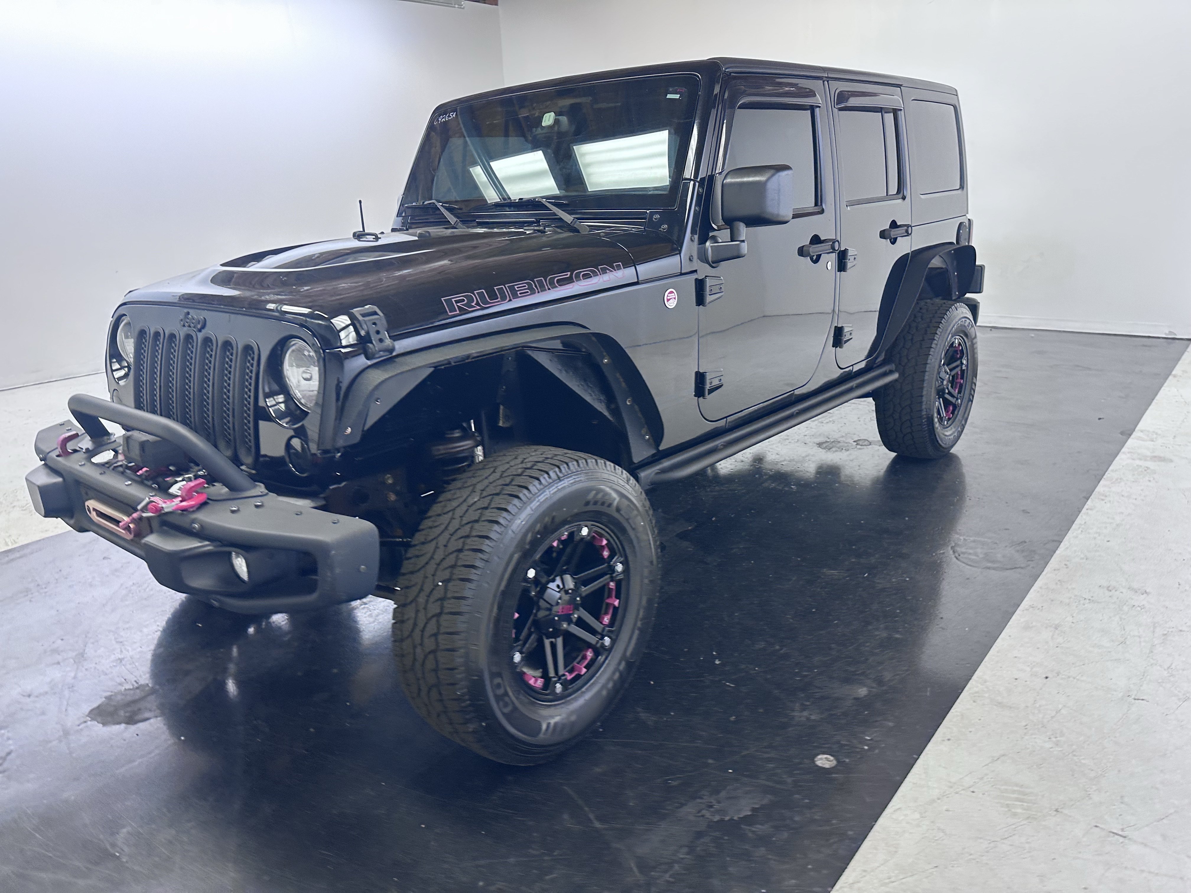 Used 2015 Jeep Wrangler Unlimited Rubicon AWD/4WD image 8
