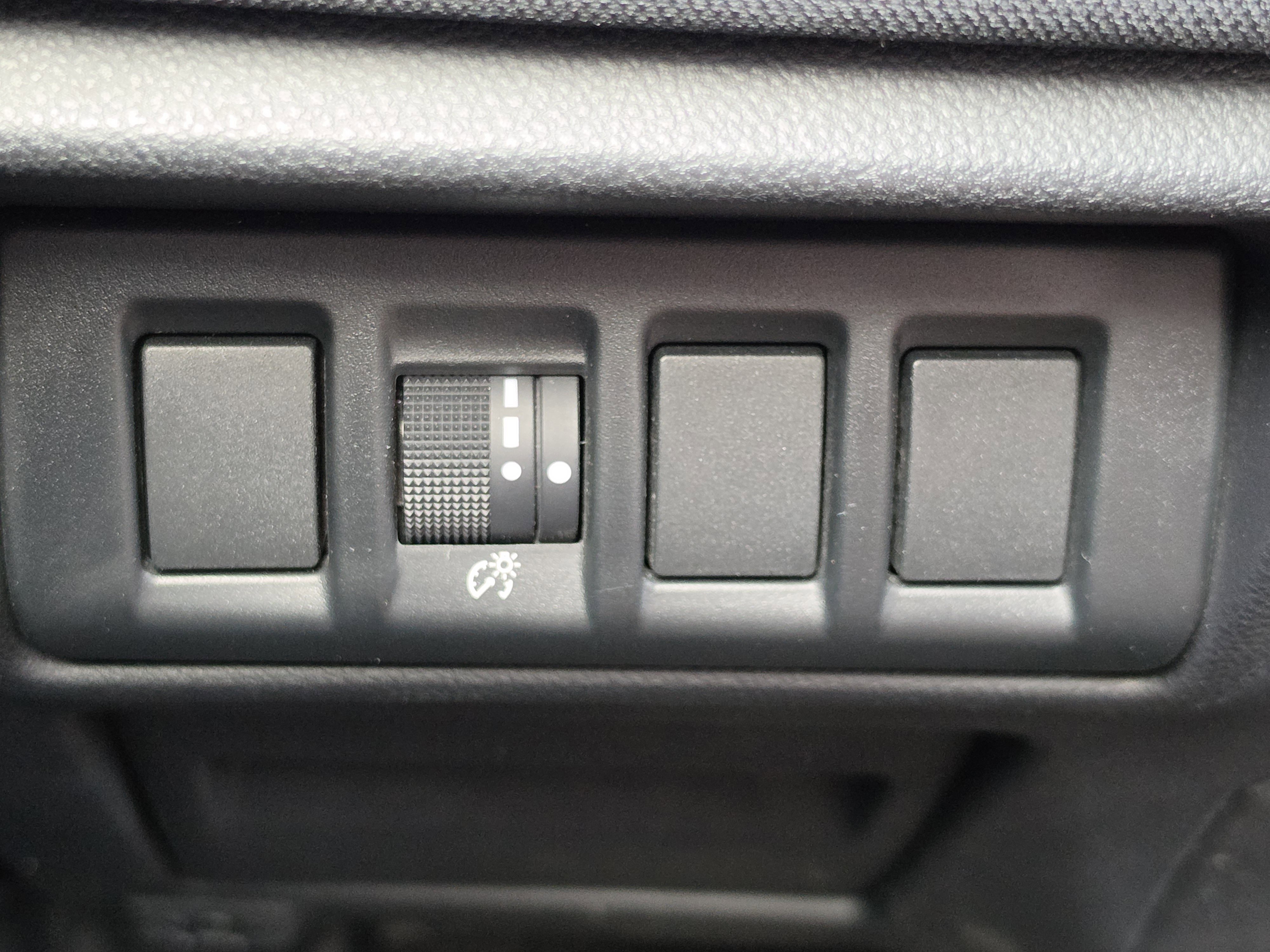 Used 2020 Subaru Outback Premium w/ Popular Package #1 image 12