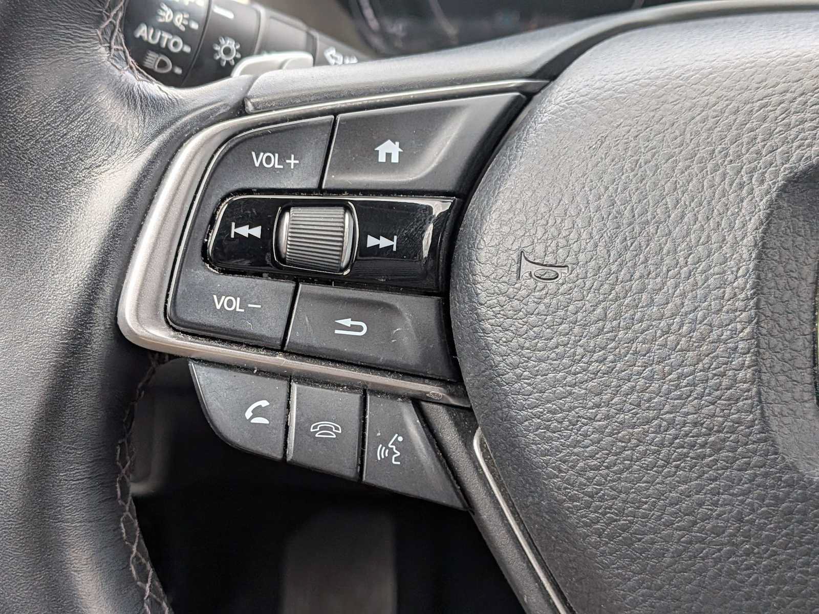 Used 2021 Honda Accord Touring image 26