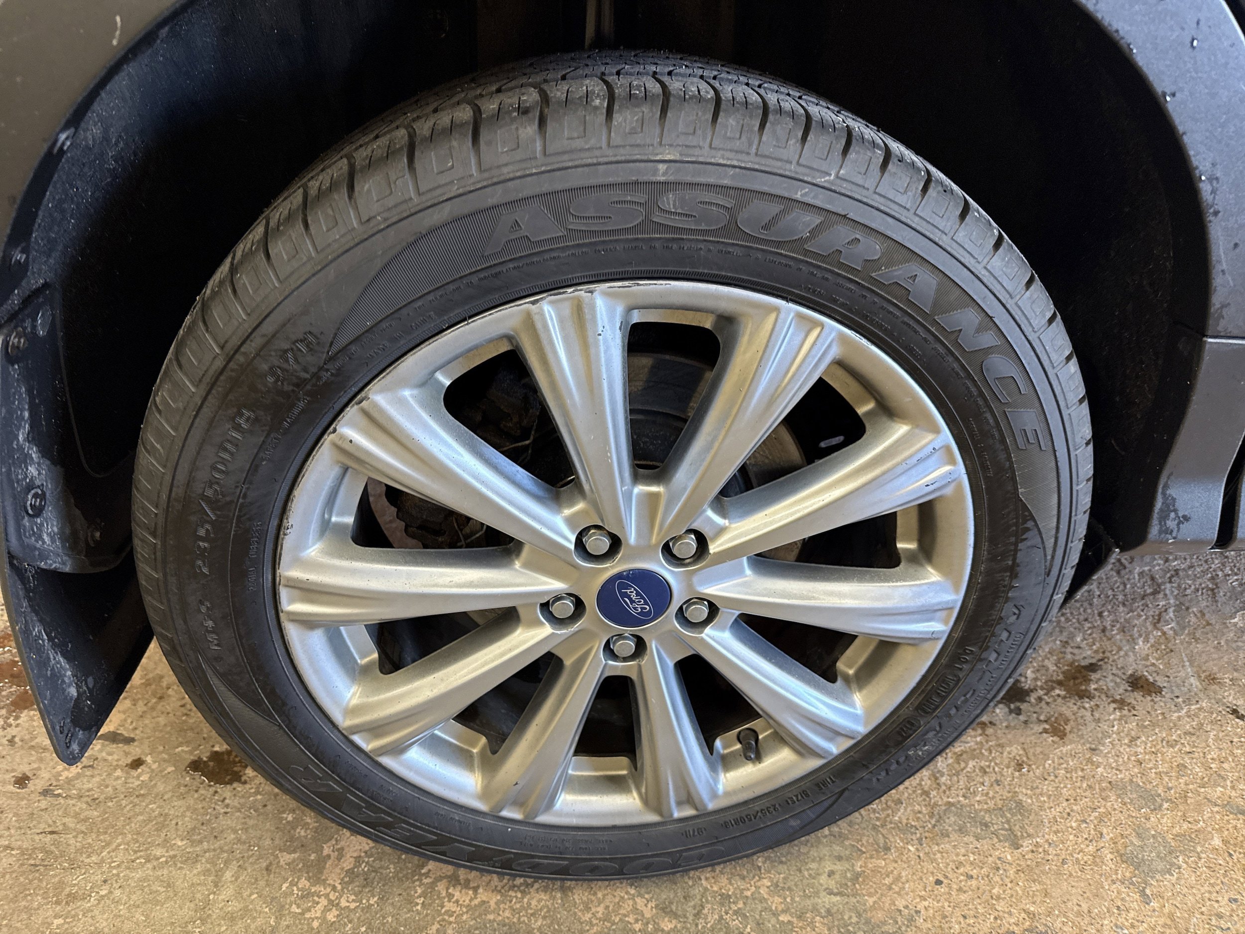 Used 2018 Ford Escape Titanium AWD/4WD image 12