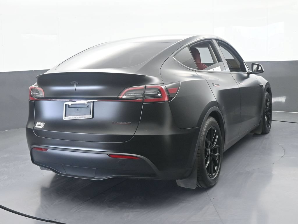 Used 2024 Tesla Model Y Performance AWD/4WD image 5