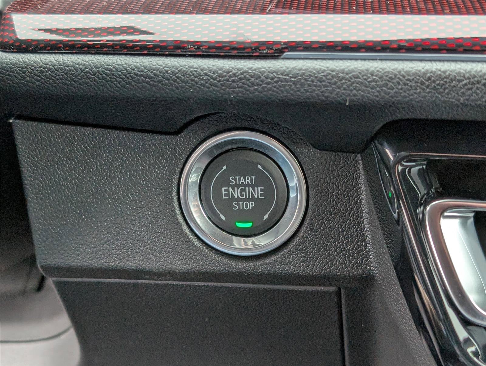 New 2026 Chevrolet Traverse RS w/ LPO, Floor Liner Package image 23