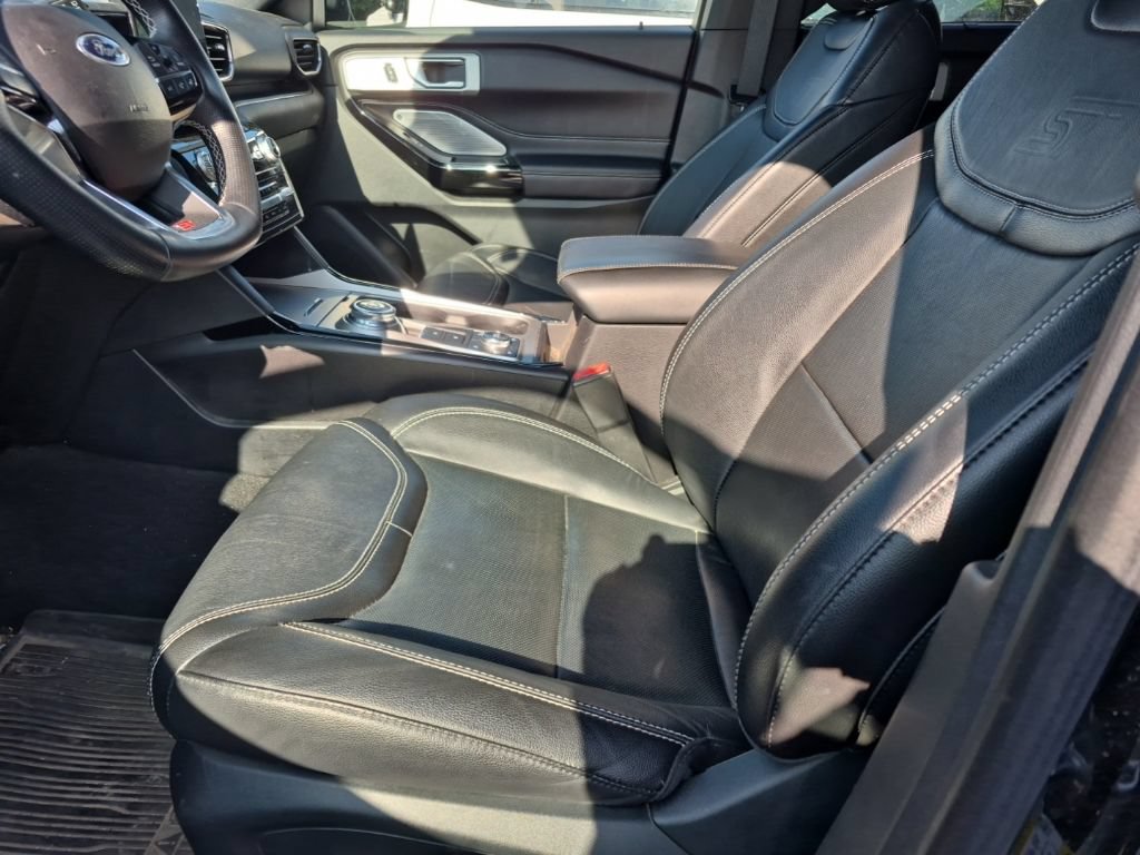 Used 2021 Ford Explorer ST w/ Equipment Group 401A AWD/4WD image 11