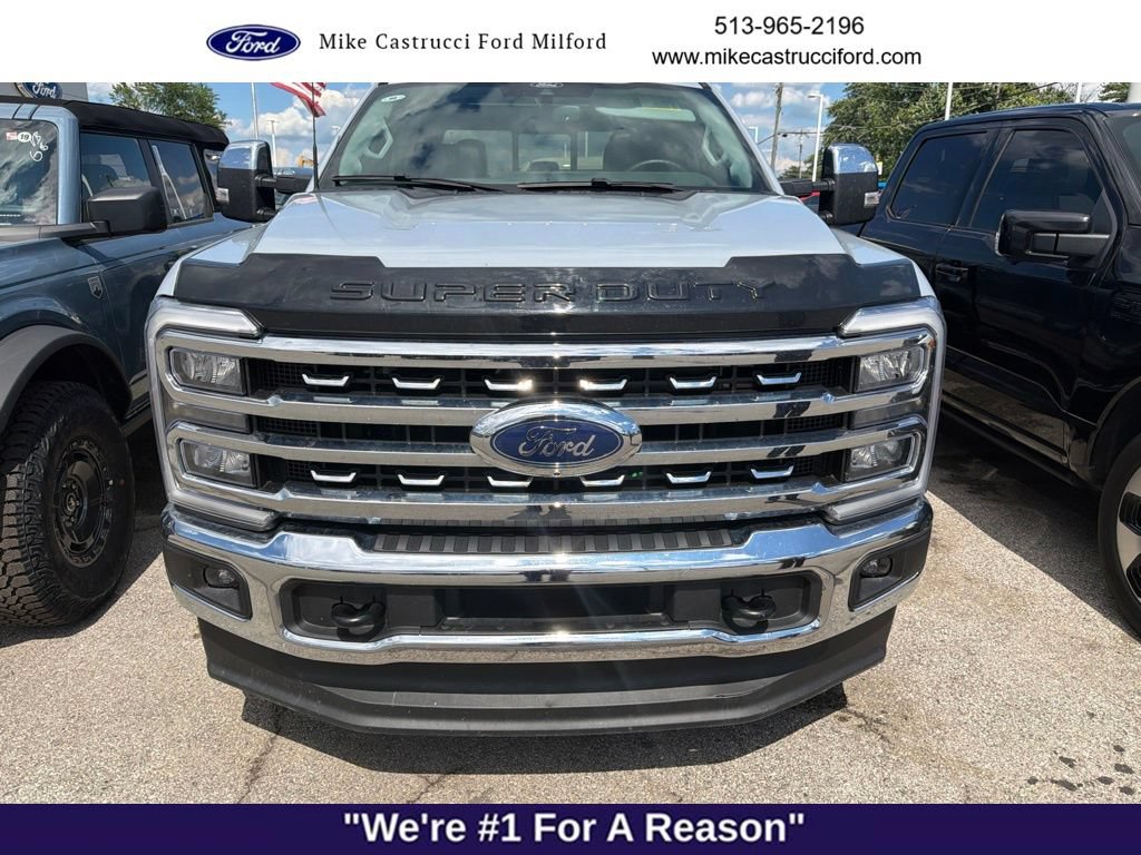 Used 2025 Ford F350 Lariat w/ Chrome Package AWD/4WD image 2