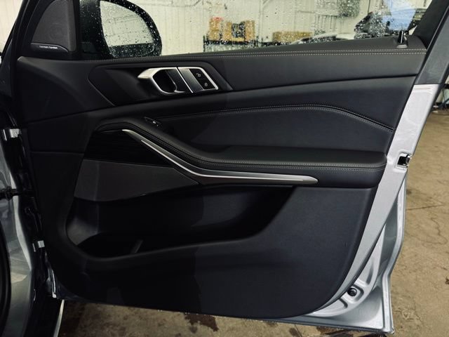 New 2026 BMW X5 xDrive40i AWD/4WD image 19