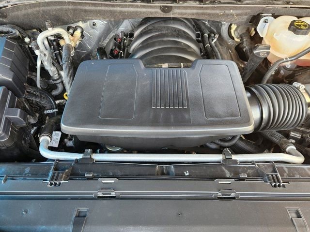 Used 2024 Chevrolet Tahoe RST w/ Luxury Package image 34