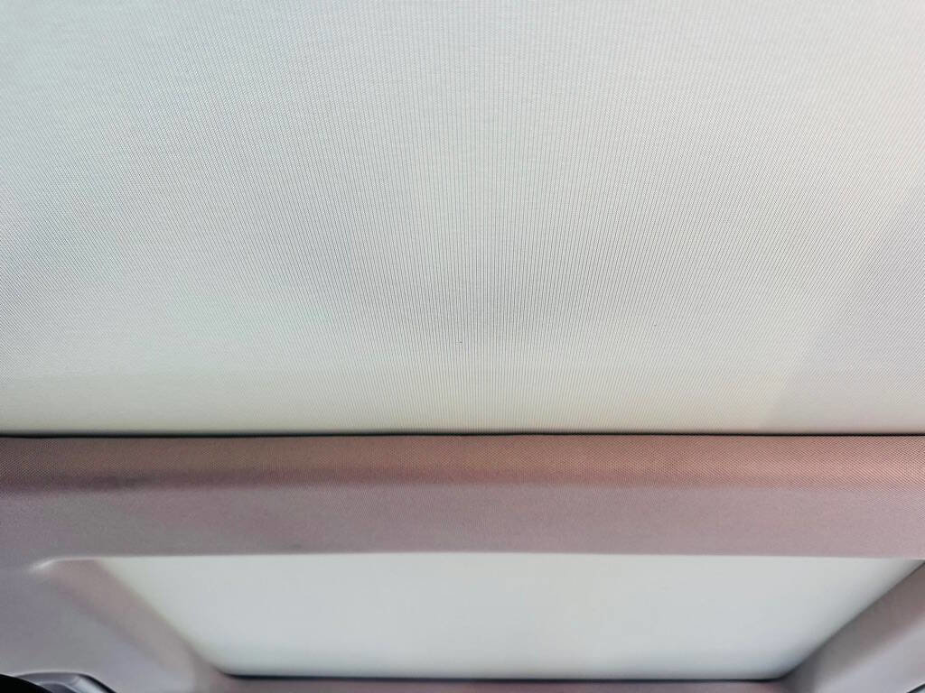 Used 2012 Mercedes-Benz GLK 350 4MATIC image 16