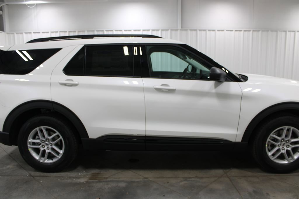 New 2026 Ford Explorer Active image 10