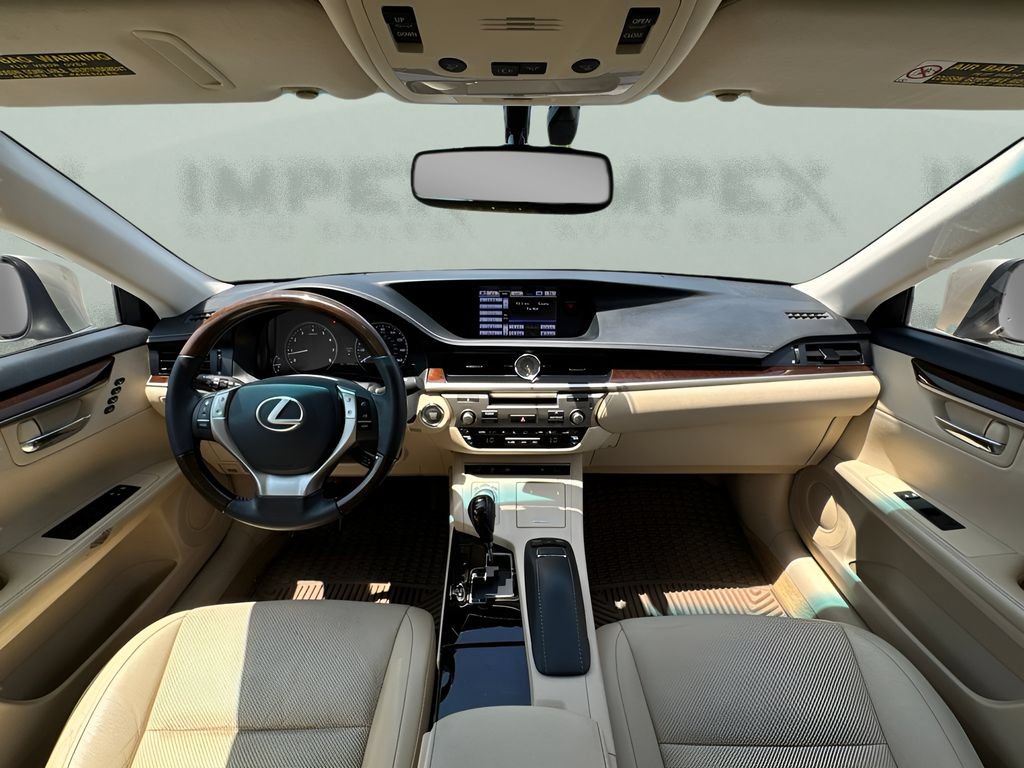 Used 2014 Lexus ES 350 w/ Luxury Package FWD image 14
