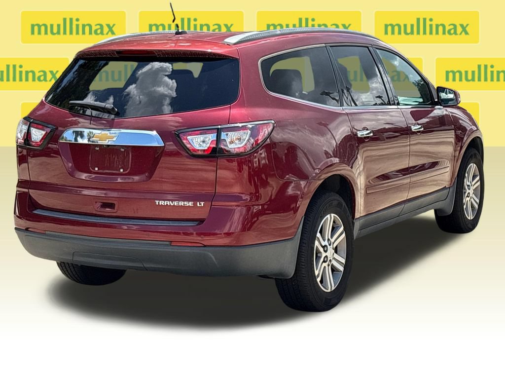 Used 2015 Chevrolet Traverse LT FWD image 4