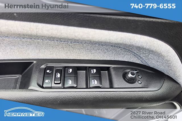 Used 2024 Jeep Compass Latitude image 14