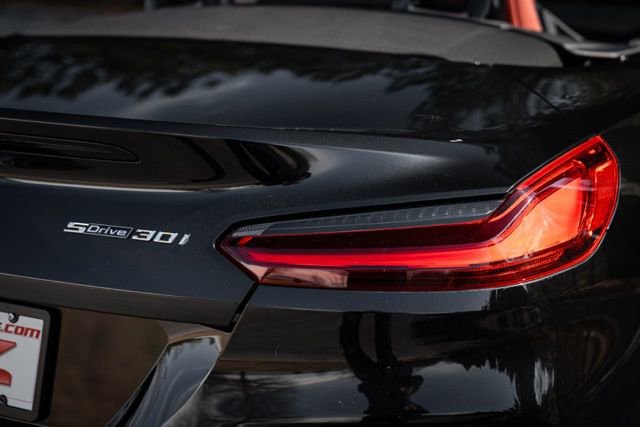 Used 2023 BMW Z4 sDrive30i w/ Shadowloine Package image 17