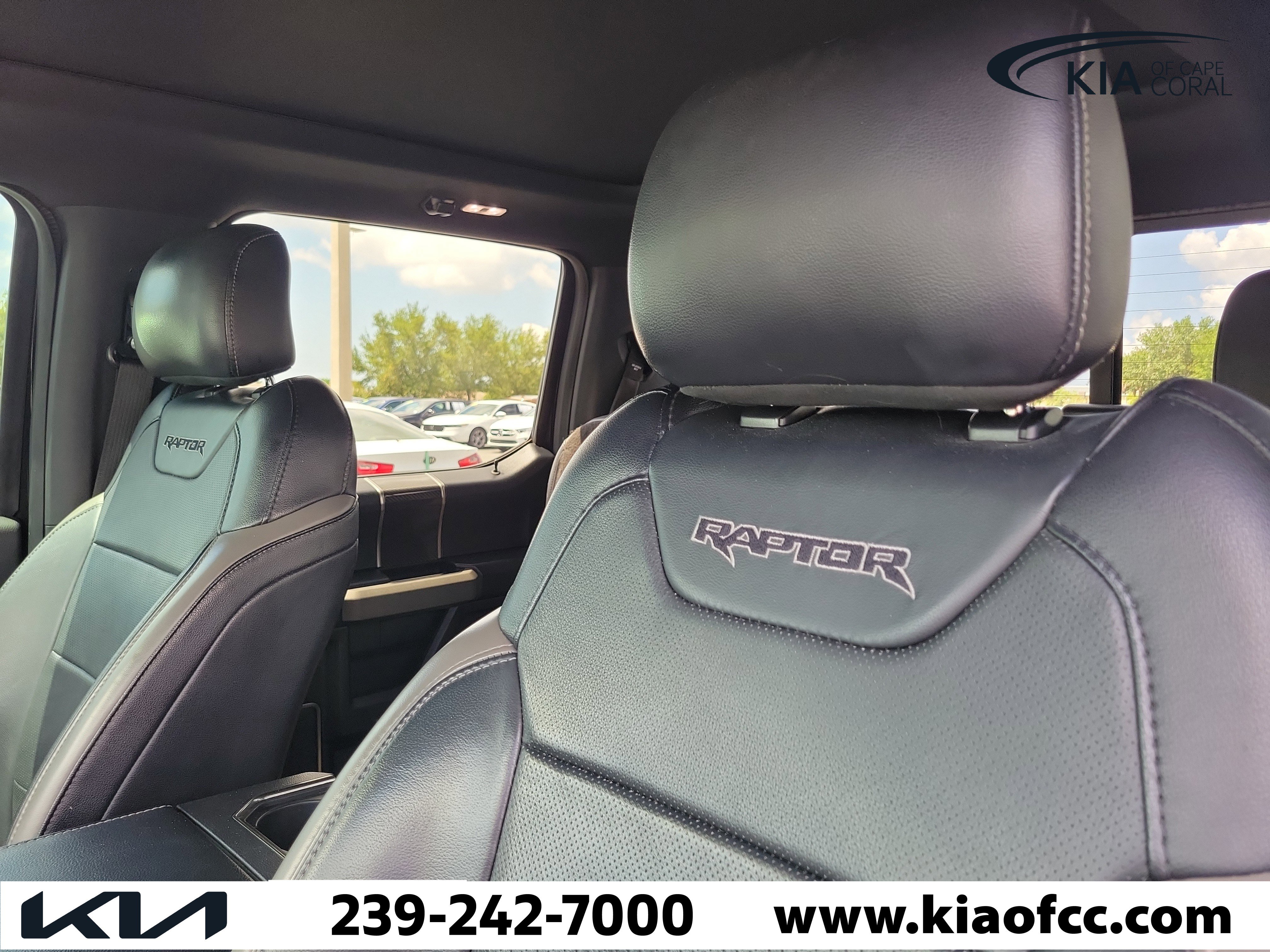 Used 2017 Ford F150 Raptor w/ Equipment Group 802A Luxury AWD/4WD image 22