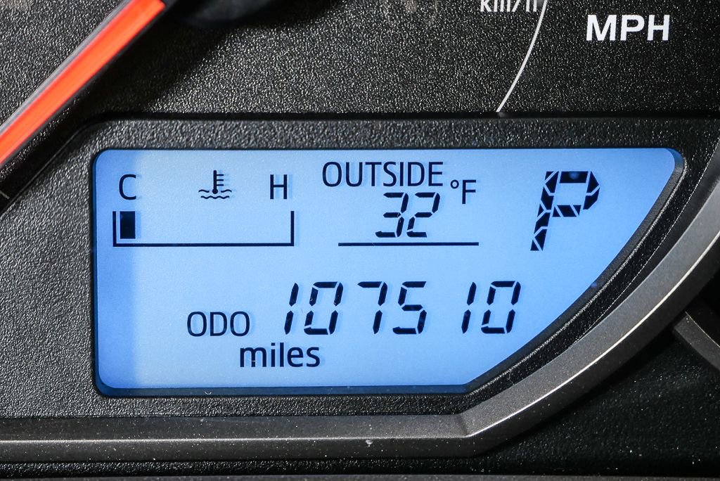 Used 2016 Toyota RAV4 LE w/ Cargo Management Package image 8