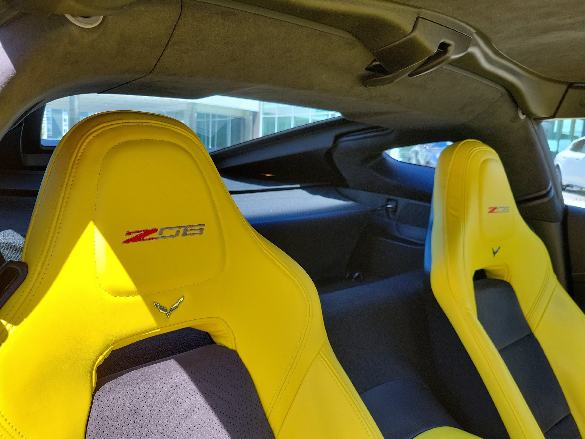 Used 2019 Chevrolet Corvette Z06 RWD image 11