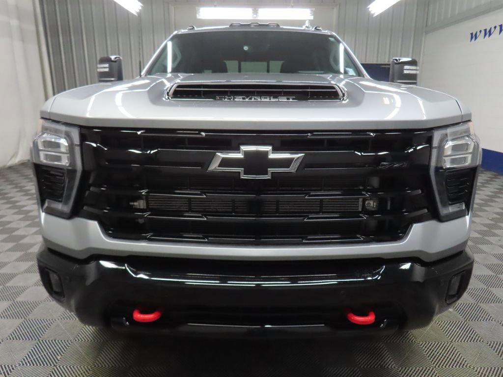 Used 2025 Chevrolet Silverado 2500 LTZ w/ LTZ Plus Package AWD/4WD image 55