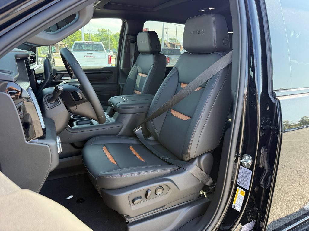 New 2026 GMC Sierra 2500 AT4 w/ AT4 Premium Plus Package AWD/4WD image 15
