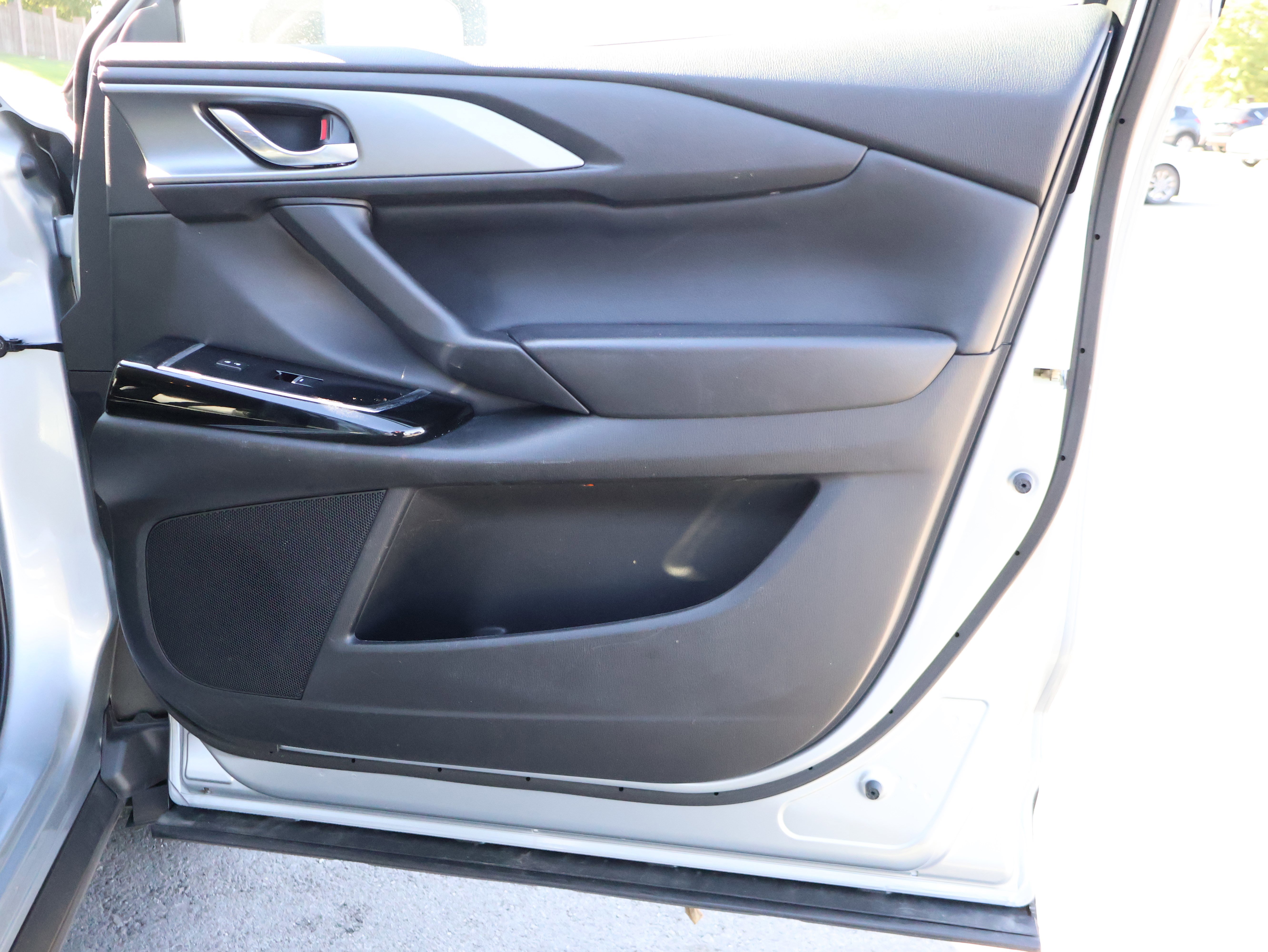 Used 2023 MAZDA CX-9 Touring Plus image 9