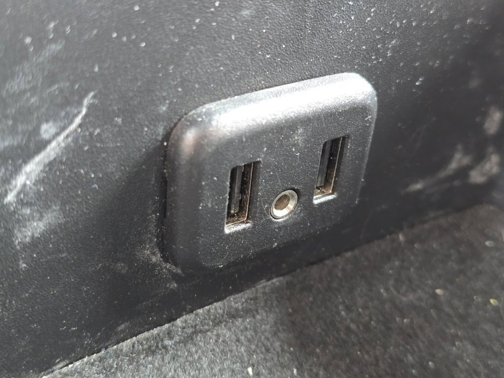 Used 2018 Chevrolet Silverado 1500 LT image 4