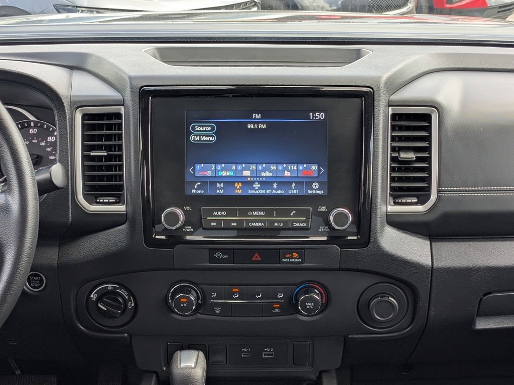 Used 2024 Nissan Frontier SV image 15