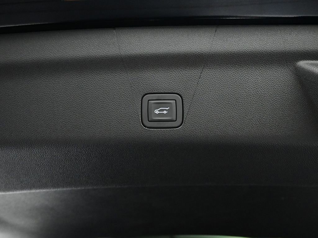 Used 2026 GMC Yukon Denali Ultimate image 50