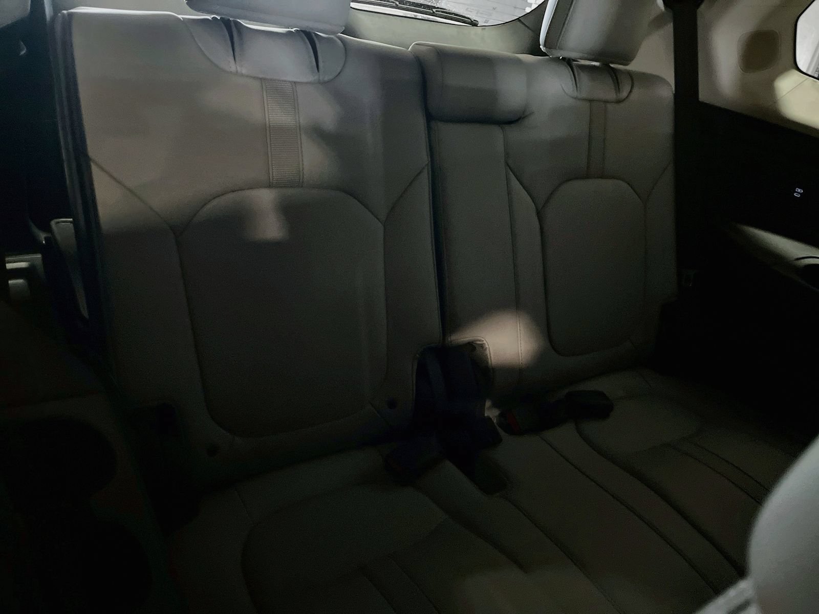 Used 2025 Honda Pilot Touring image 29