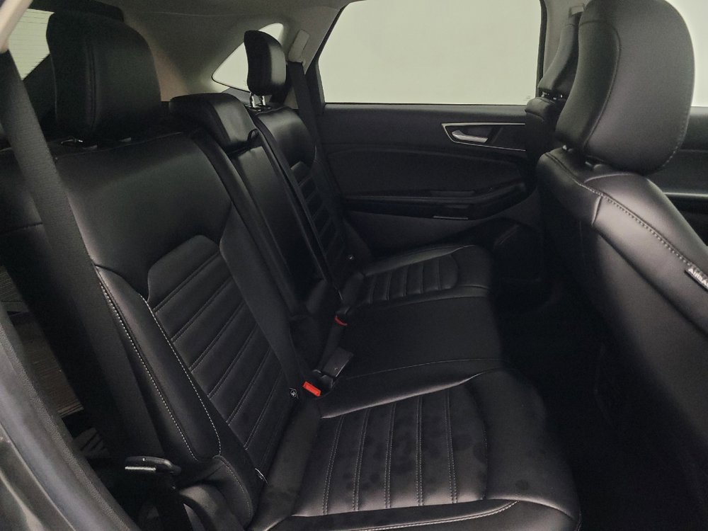 Used 2023 Ford Edge SEL w/ Convenience Package image 19