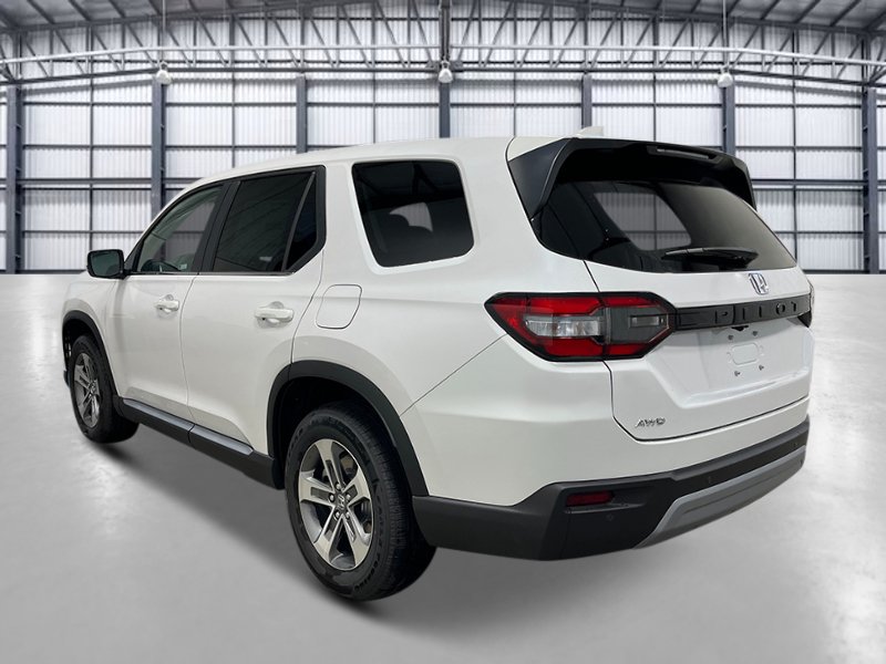 New 2025 Honda Pilot EX-L image 3