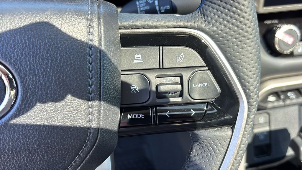 New 2026 Toyota Tundra Platinum AWD/4WD image 19
