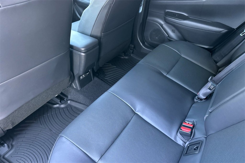 New 2026 Toyota Prius Plug-In Hybrid image 12