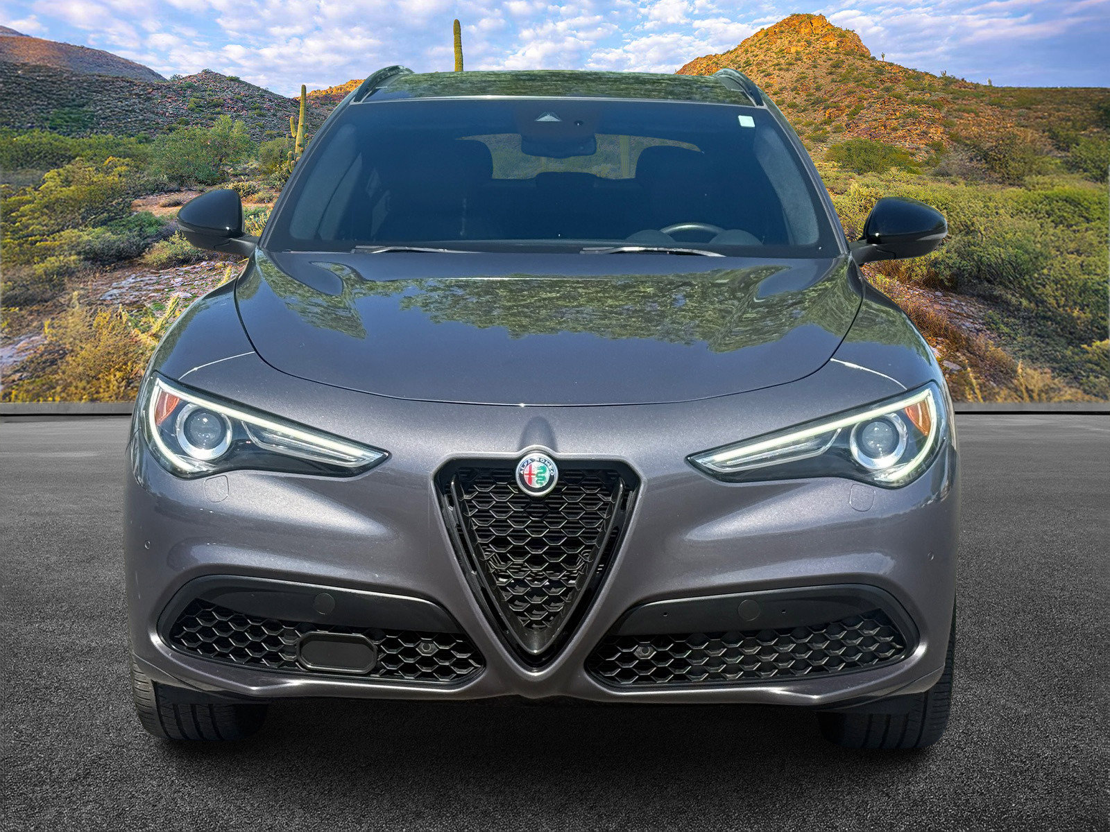 Used 2023 Alfa Romeo Stelvio Veloce image 5