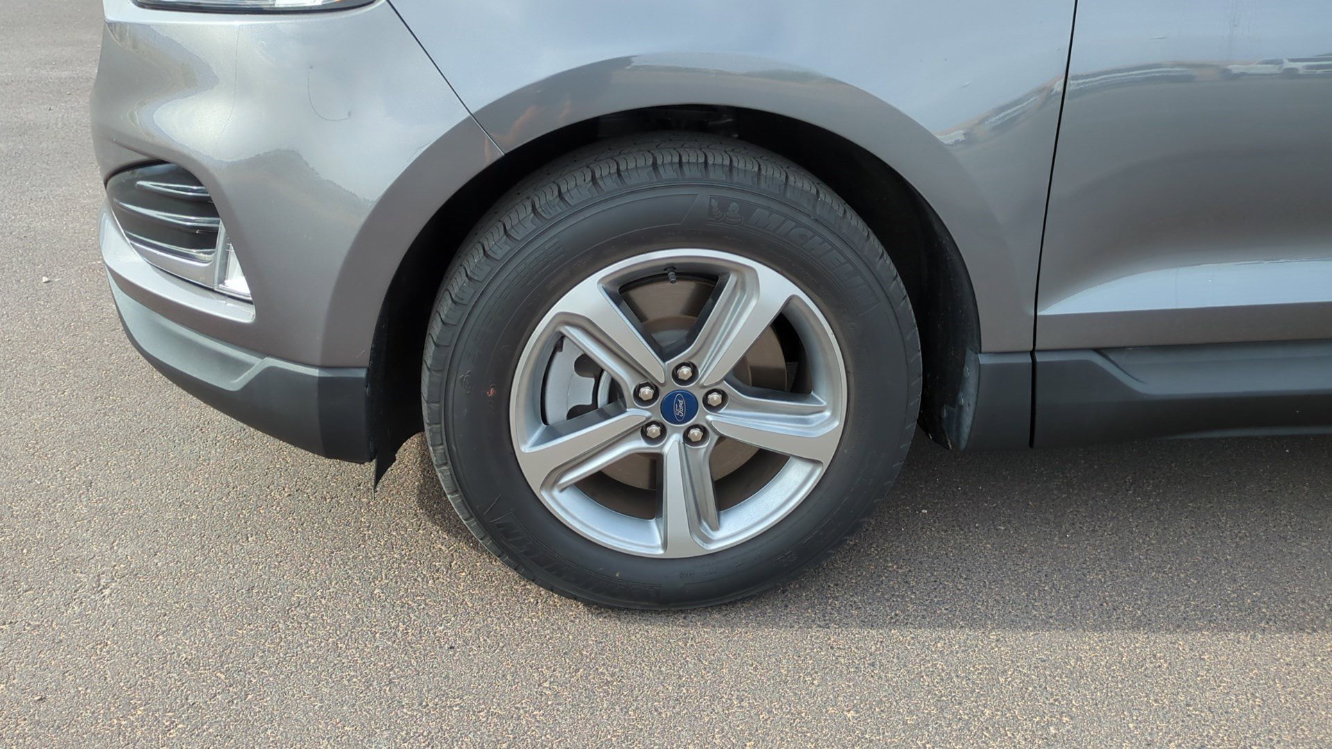 Used 2022 Ford Edge SEL w/ Convenience Package image 11