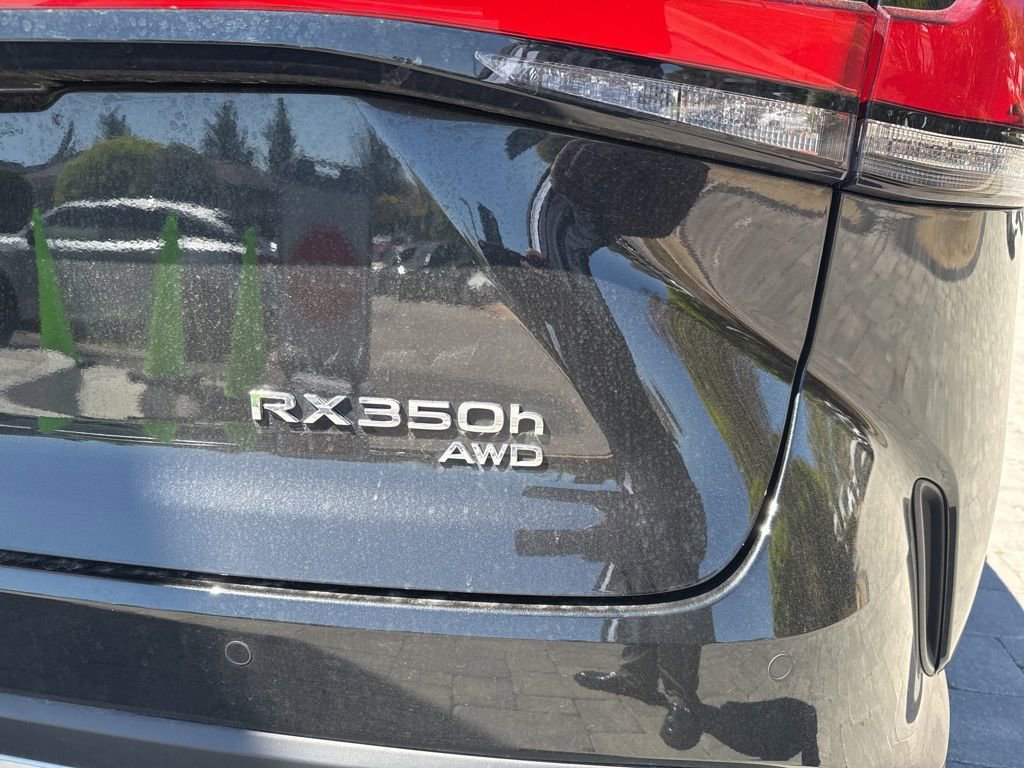 Certified 2026 Lexus RX 350h w/ Accessory Package (2T) image 7