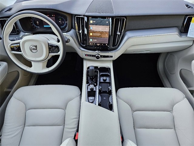 Used 2025 Volvo XC60 T8 Core w/ Climate Package image 28