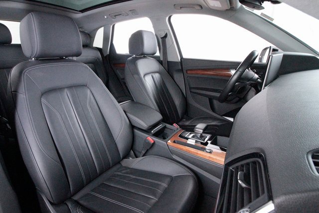 Used 2022 Audi Q5 2.0T Premium Plus image 24