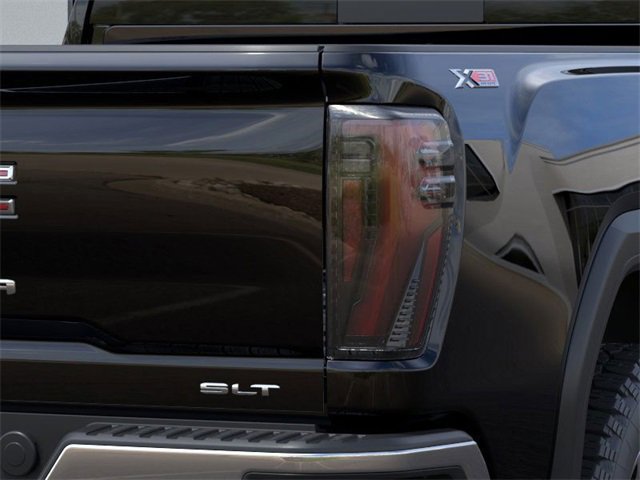 New 2026 GMC Sierra 2500 SLT w/ SLT Premium Package image 11