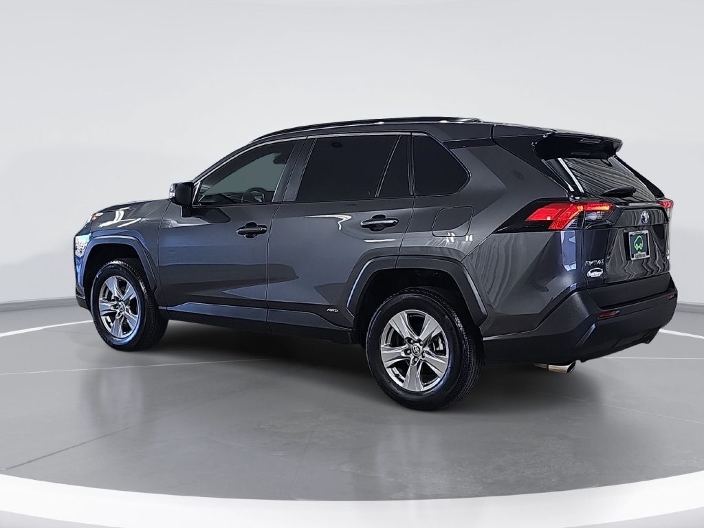 Used 2024 Toyota RAV4 XLE w/ Convenience Package AWD/4WD image 6