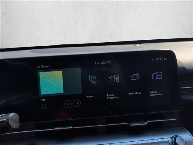 Used 2025 Hyundai Kona SEL FWD image 15
