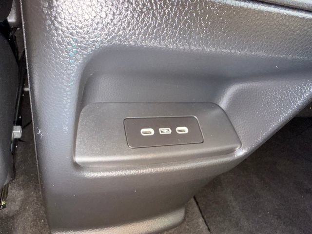 Used 2025 Honda CR-V EX-L image 7
