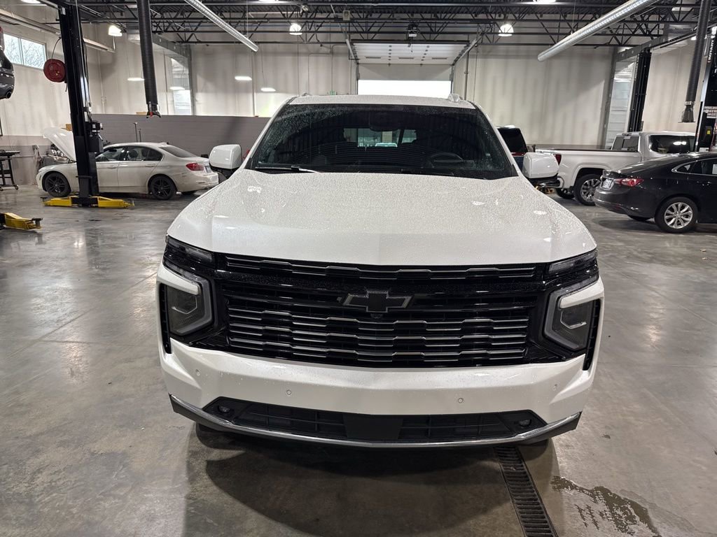 Used 2025 Chevrolet Tahoe High Country w/ Sun And Tow Package image 8