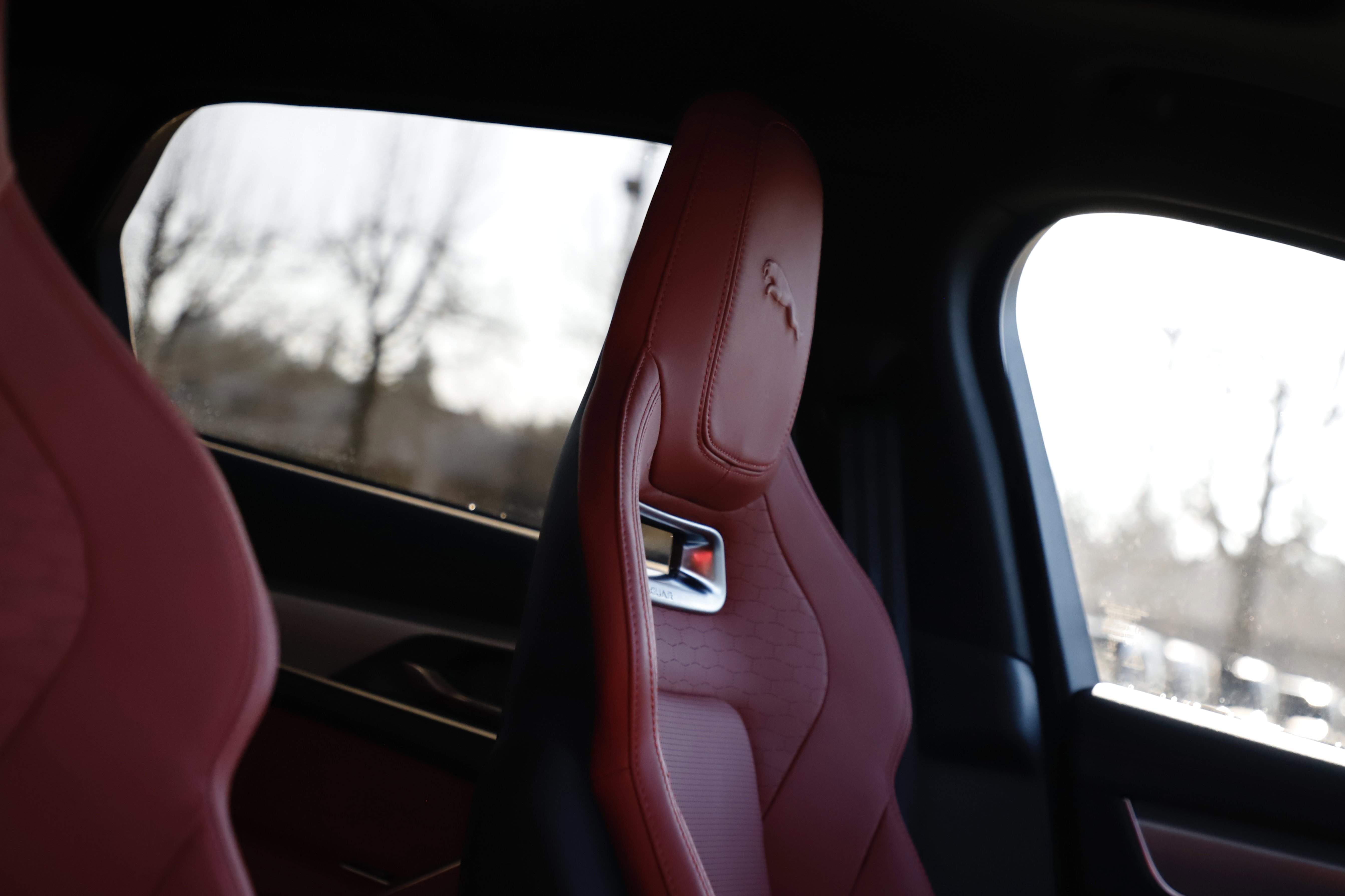 New 2026 Jaguar F-PACE R-Dynamic S image 12