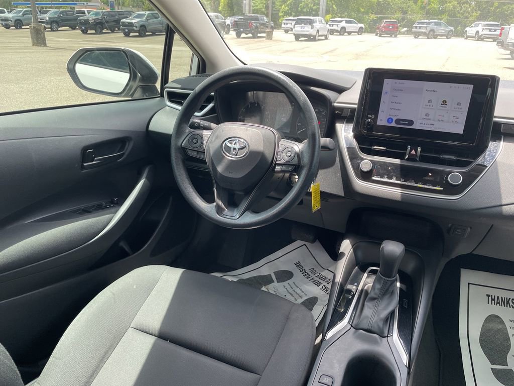 Used 2024 Toyota Corolla LE FWD image 25